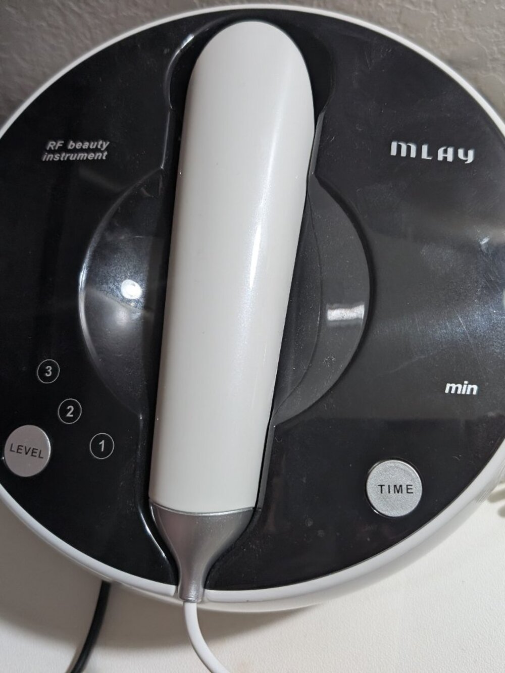 MLAY RF Radio Frequency Facial And Body Skin Tightening Machine